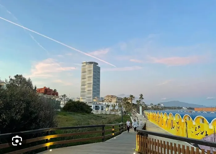 Palm Tree House 公寓 埃斯特波纳