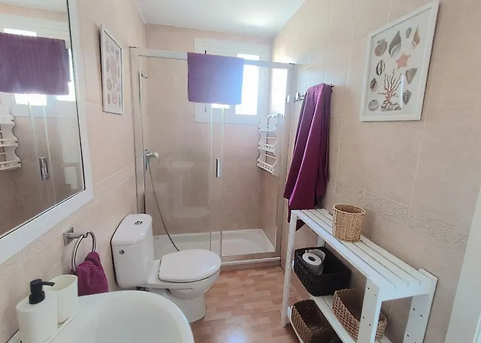 Palm Tree House * 埃斯特波纳